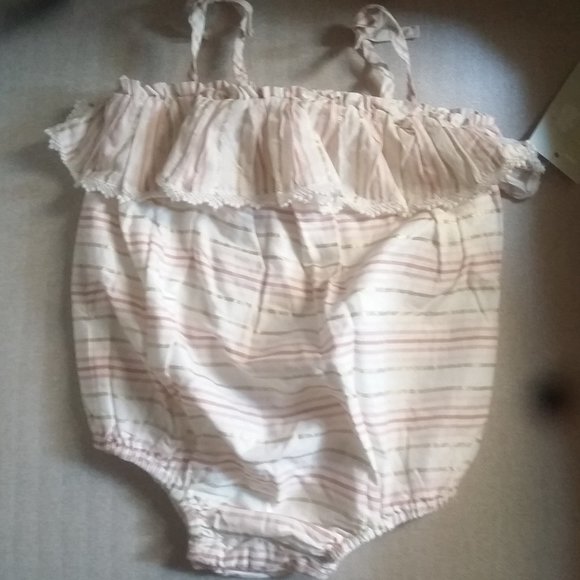 New Dylan & Abby Romper 18 month